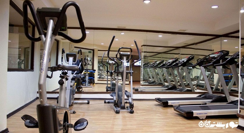 سالن بدنسازی هتل رویال پلس